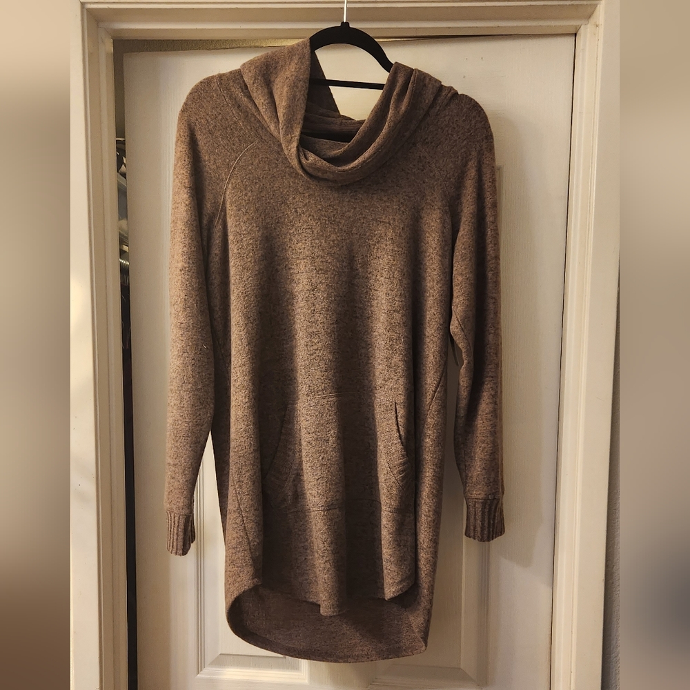 Torrid Cowl Neck Tunic - Picture 4 of 4
